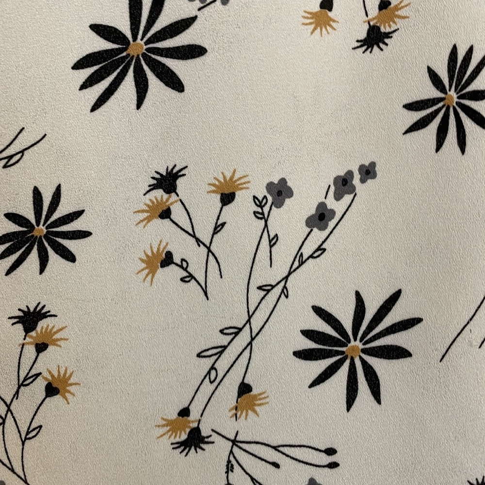 Loft (M) sleeveless white top w/black, gray and yellow flowers - Picture 2 of 6